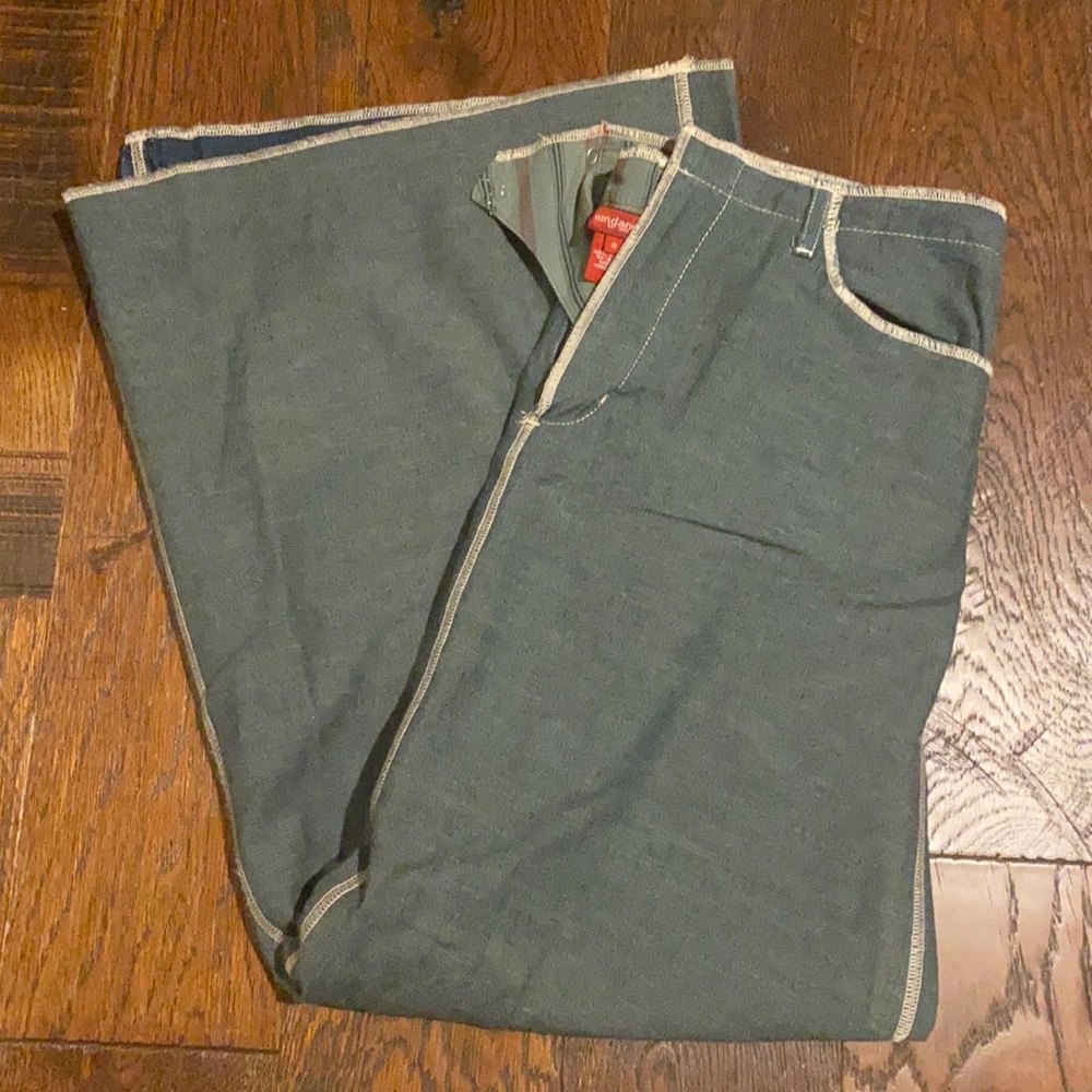 Sundance skirt, size 8, 34 inches length